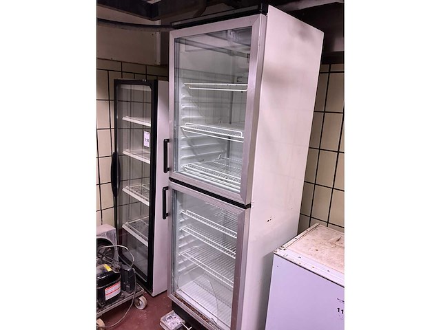 Koelvitrine (2x) - afbeelding 2 van  2