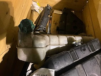 Koelvloeistof expansie reservoir man (7x) - afbeelding 6 van  8