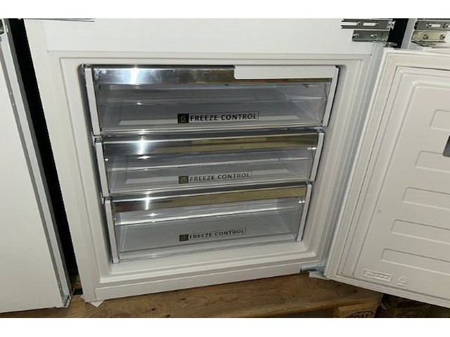 Koel/vrieskast whirlpool - afbeelding 7 van  9
