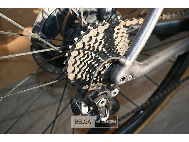 Koersfiets felt - afbeelding 3 van  7