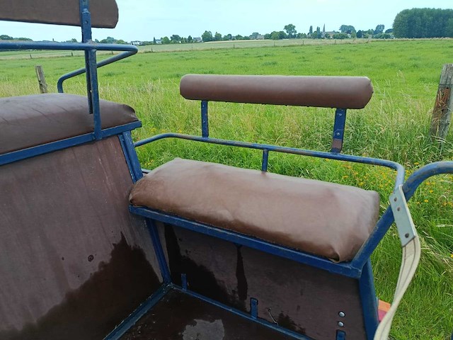 Koets - afbeelding 2 van  7