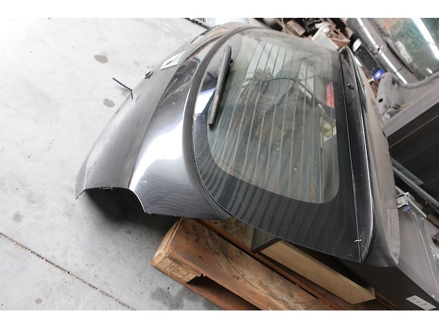 Koffer dacia sandero - afbeelding 2 van  4