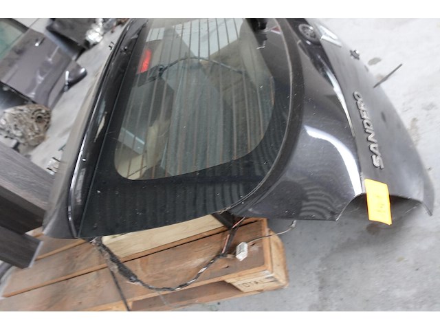 Koffer dacia sandero - afbeelding 3 van  4