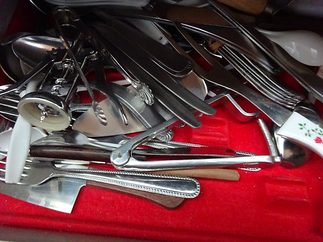 Koffer met bestek - afbeelding 3 van  3