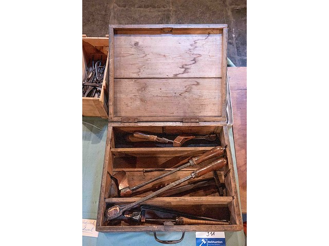 Koffer met smidgereedschap - afbeelding 2 van  5