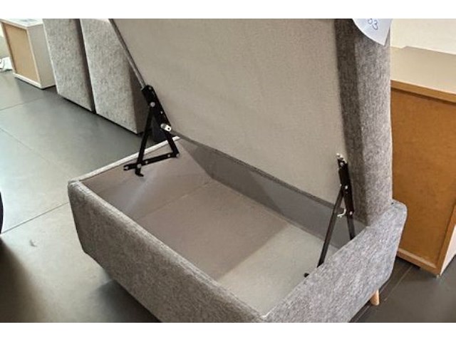 Koffer poef - afbeelding 2 van  5