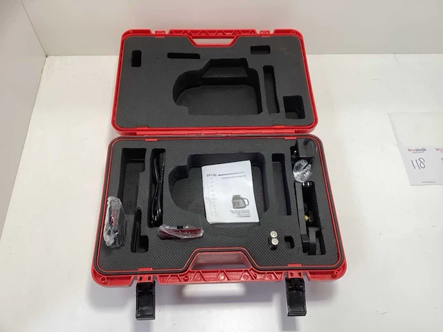 Koffer voor laser - met toebehoren - afbeelding 2 van  7