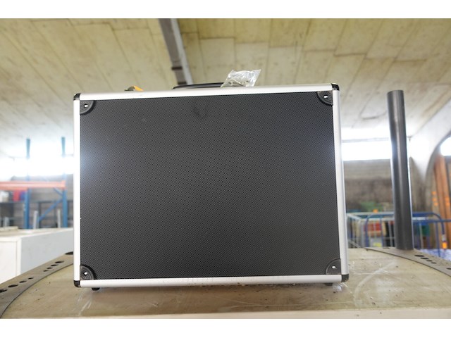 Koffer - afbeelding 2 van  2