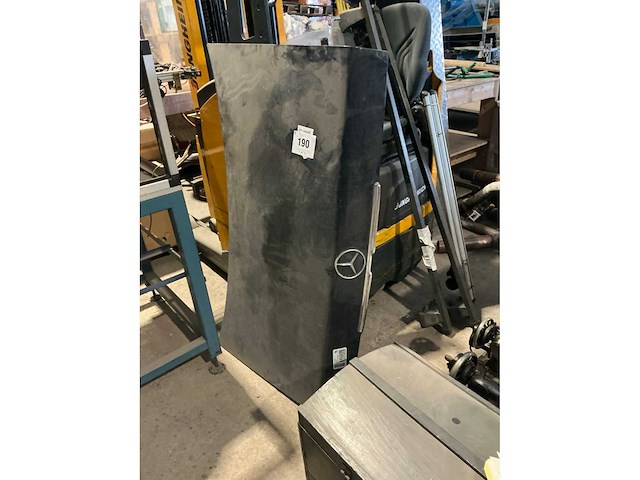 Kofferdeksel mercedes-benz - afbeelding 1 van  3