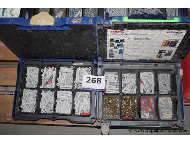 Koffers met schroeven en pluggen - berner - diverse soorten en maten koffer met medisch metarialen - afbeelding 3 van  3