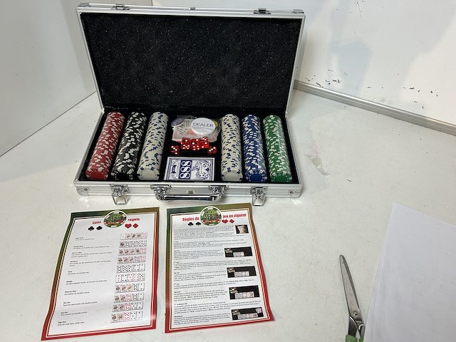 Koffertje poker spel met speelfiches - afbeelding 2 van  4