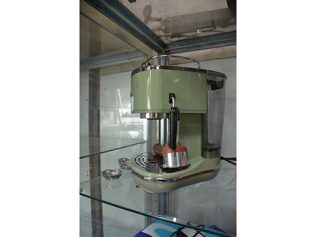 Koffieapparaat delonghi ecov 311.gr (5) - afbeelding 2 van  6