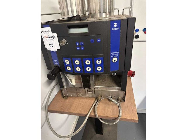 Koffieautomaat - wmf - verkoopautomaat - afbeelding 4 van  5