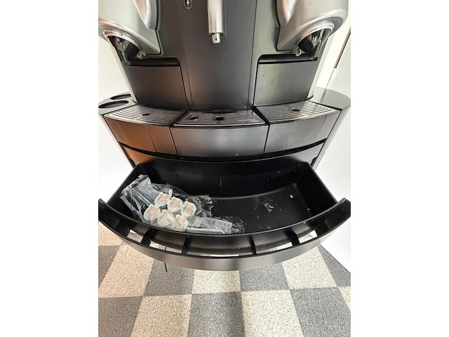 Koffieautomaat nespresso - afbeelding 5 van  11