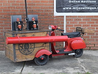Koffiebar vespa uitgerust met 2 koffiezetapparaten en parasol, start op startpiloot, zonder papieren - afbeelding 12 van  21