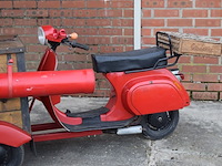 Koffiebar vespa uitgerust met 2 koffiezetapparaten en parasol, start op startpiloot, zonder papieren - afbeelding 16 van  21