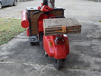 Koffiebar vespa uitgerust met 2 koffiezetapparaten en parasol, start op startpiloot, zonder papieren - afbeelding 21 van  21