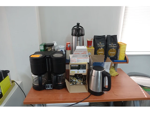 Koffiecorner - afbeelding 1 van  6