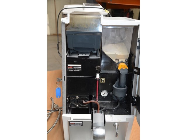 Koffiemachine bravilor bonamat (niet getest) - afbeelding 6 van  7