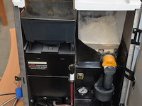 Koffiemachine bravilor bonamat (niet getest) - afbeelding 7 van  7