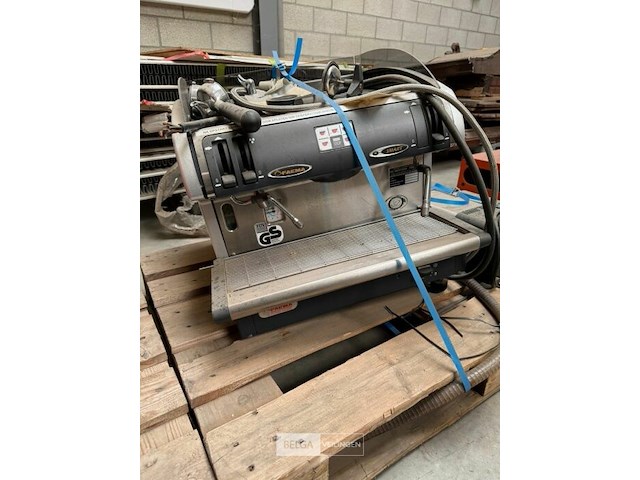 Koffiemachine faema met aparte maler - afbeelding 4 van  8