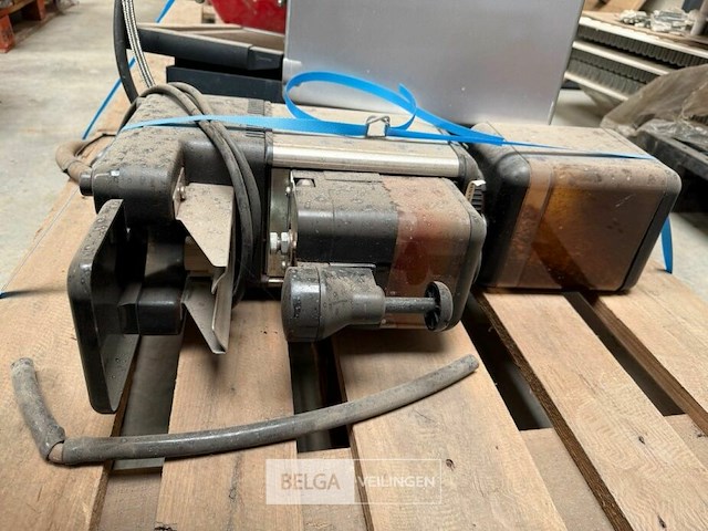 Koffiemachine faema met aparte maler - afbeelding 8 van  8