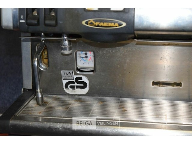 Koffiemachine met toebehoren en koffiemolen - afbeelding 4 van  6