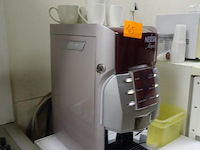Koffiemachine nescafé - afbeelding 2 van  4