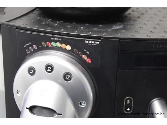 Koffiemachine nespresso - afbeelding 2 van  2