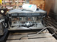 Koffiemachine simonelli + toebehoren - afbeelding 6 van  13
