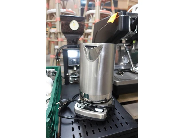 Koffiemachine simonelli + toebehoren - afbeelding 11 van  13