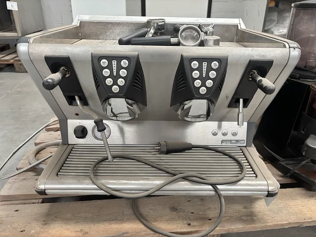 Koffiemachine sm 100e sprint - afbeelding 1 van  4