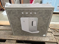 Koffiemachine smeg bcc02blmeu