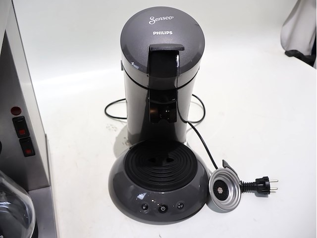 Koffiemachine (x2) - afbeelding 2 van  3
