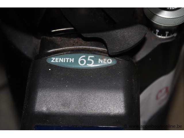 Koffiemolen, zenith, 65 neo, werking niet gekend - afbeelding 2 van  2