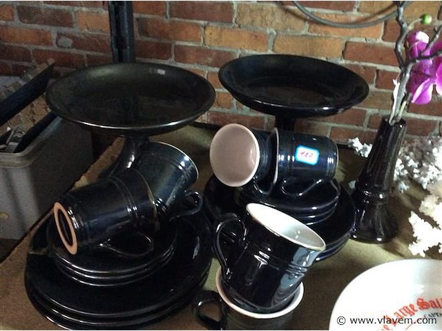 Koffieservies + …. (zwart) - afbeelding 1 van  2