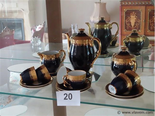 Koffieserviesje compleet - afbeelding 1 van  3