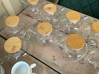 Koffietassen, theekannen en koffiepers - afbeelding 6 van  8