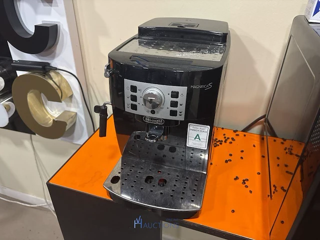 Koffiezetapparaat delonghi - afbeelding 1 van  5