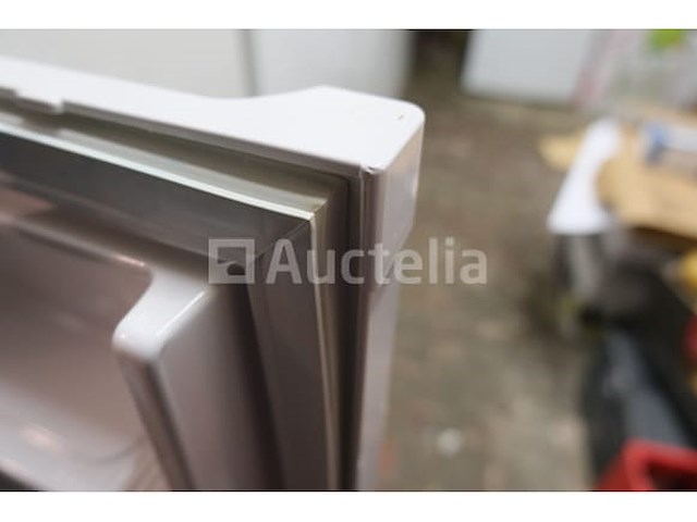 Koffiezetapparaat + koelkast - afbeelding 11 van  11