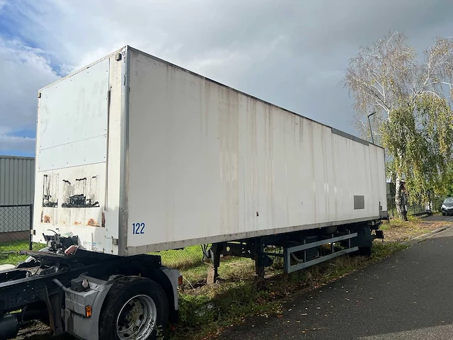 Kögel ag - 2000 - 446 122 000 0 - oplegger - afbeelding 9 van  20