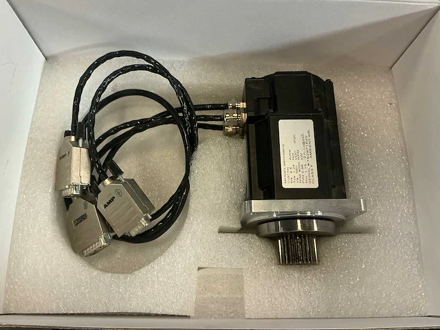 Kollmorgen akm31s-ssn1-02 servomotor - afbeelding 6 van  7