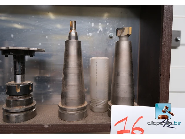 Kolomboormachine met accessoires - afbeelding 4 van  17