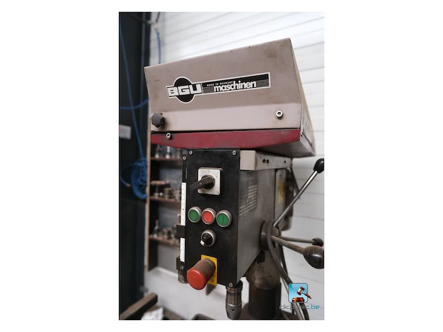 Kolomboormachine met accessoires - afbeelding 11 van  17