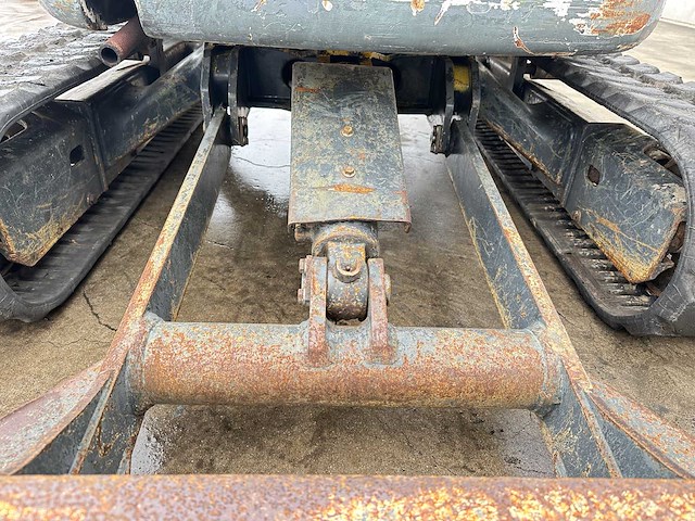 Komatsu - 2006 - pc35 mr-2 - midigraafmachine - afbeelding 17 van  38