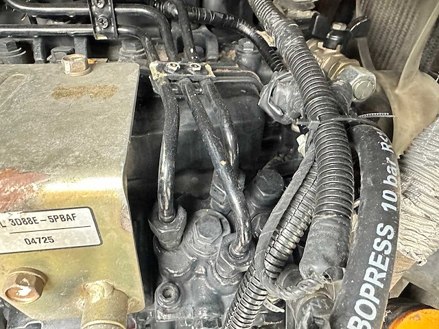 Komatsu - 2006 - pc35 mr-2 - midigraafmachine - afbeelding 19 van  38