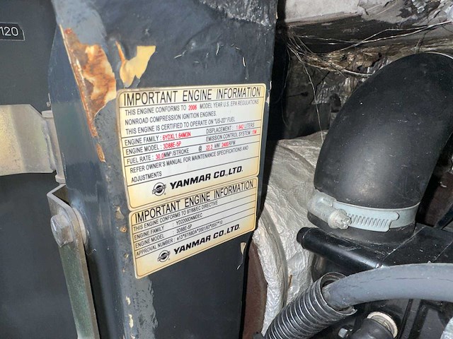 Komatsu - 2006 - pc35 mr-2 - midigraafmachine - afbeelding 20 van  38