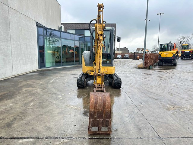 Komatsu - 2006 - pc35 mr-2 - midigraafmachine - afbeelding 12 van  38