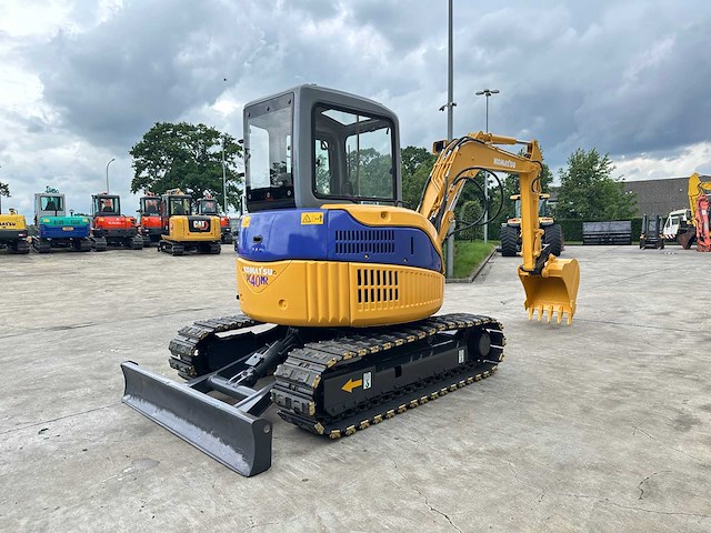 Komatsu - 2010 - pc40mr-1 - midigraafmachine - afbeelding 34 van  42