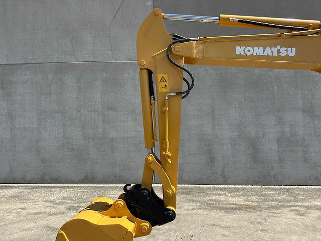Komatsu - 2010 - pc40mr-1 - minigraafmachine - afbeelding 13 van  41